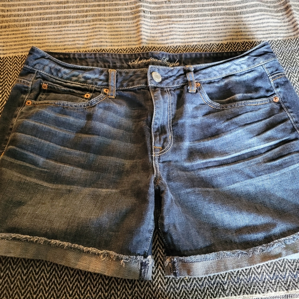 American Eagle Jean Shorts sz 12